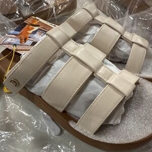 COBIAN Amalfi Synthetic Leather W/ Microfiber Lining Sandals Women's Sz 6, Cream